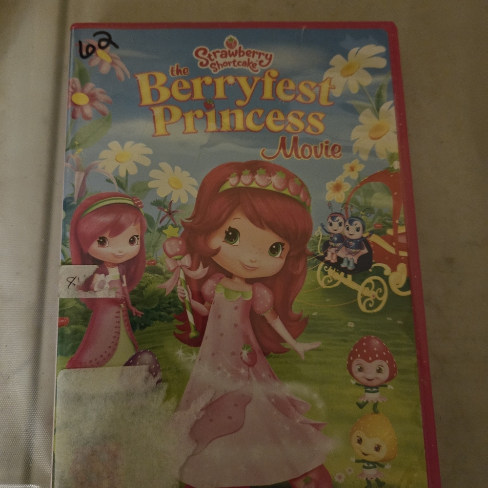 Strawberry Shortcake: The Berryfest Princess Movie (DVD, 2010)